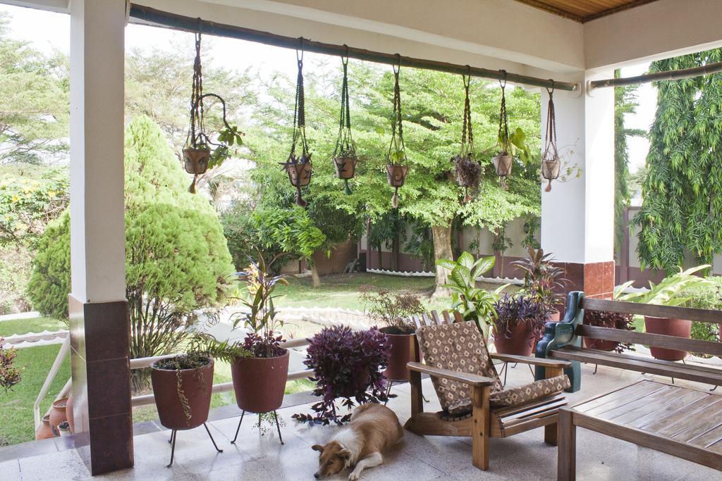Four Villages Inn كوماسي المظهر الخارجي الصورة
